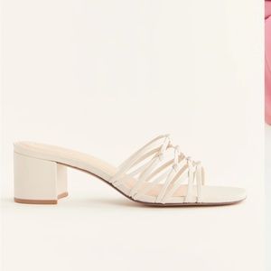 Reformation // Eva Knotted Sandal